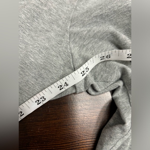 Nike Ultra Femme High Rise Leggings Gray Women’s Size Medium Yoga Athletic Gym - Picture 10 of 11